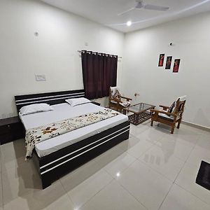 Deluxe Family Suite